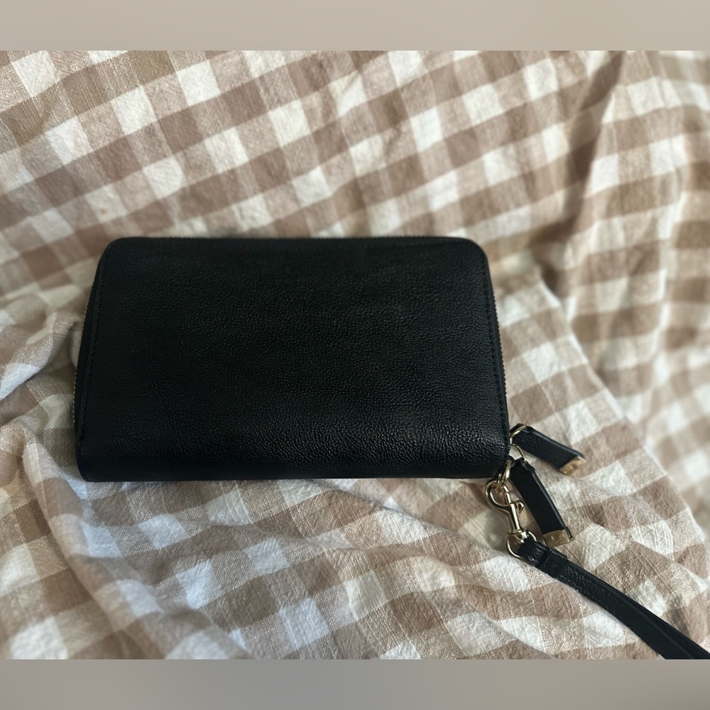 Calvin Klein Travel Wallet - Picture 5 of 5